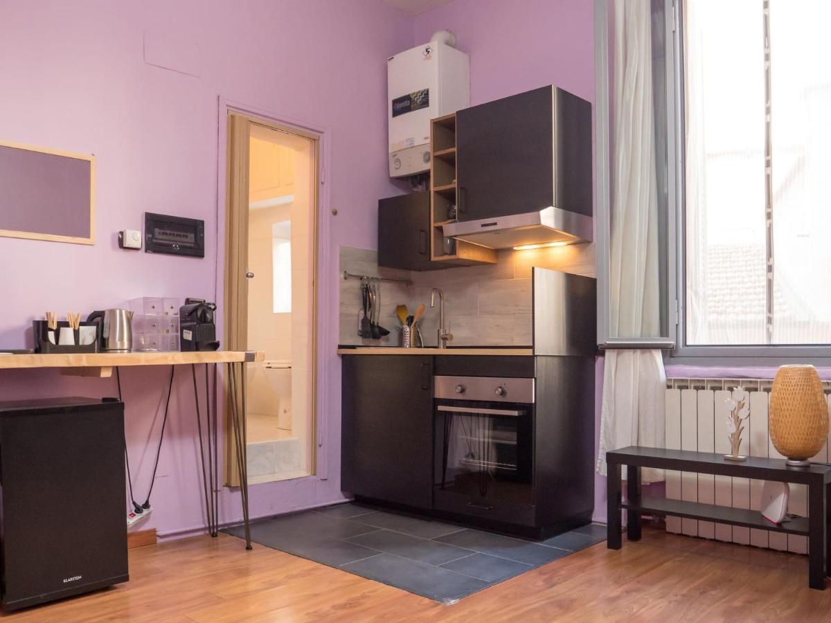 The Best Rent - Studio Nearby Sant'Agostino Metro Milan Bagian luar foto